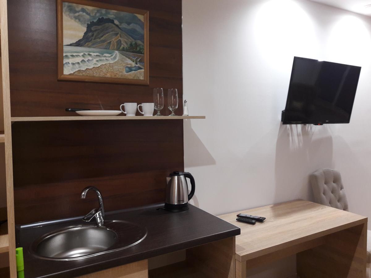 Mini Hotel On Demiivska 基輔 外观 照片