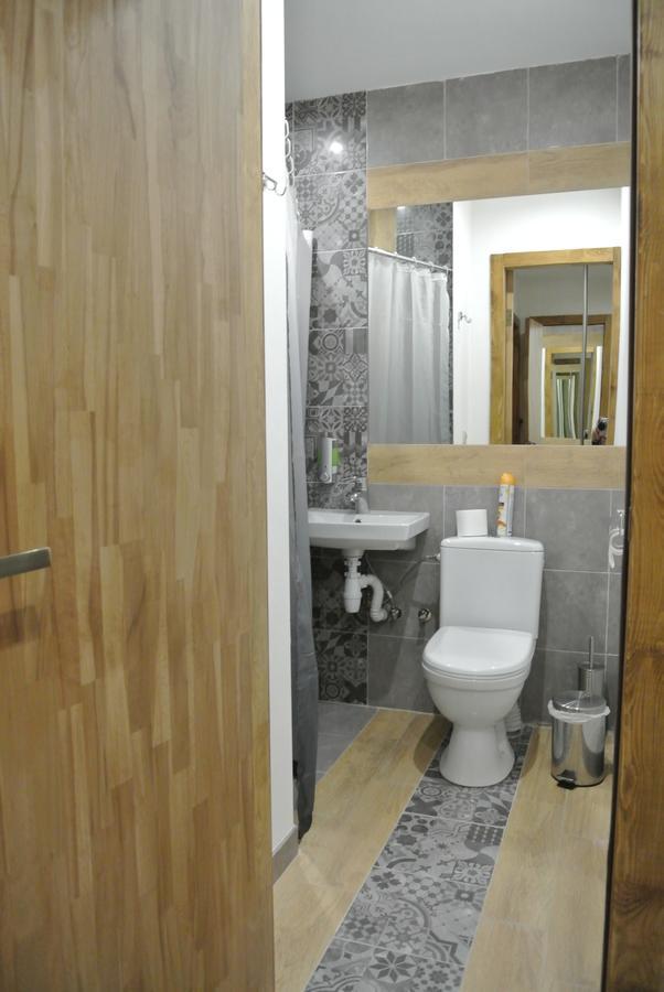 Mini Hotel On Demiivska 基輔 外观 照片