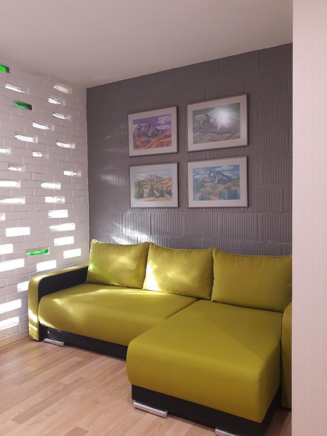 Mini Hotel On Demiivska 基輔 外观 照片